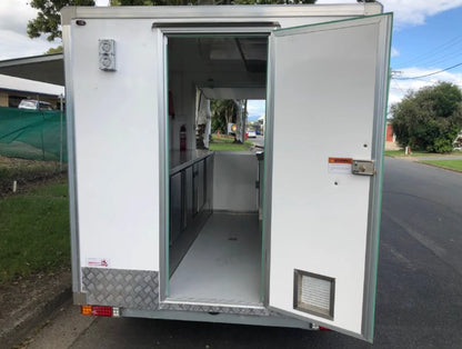 New Mobile Kitchen Trailer XL 2.0