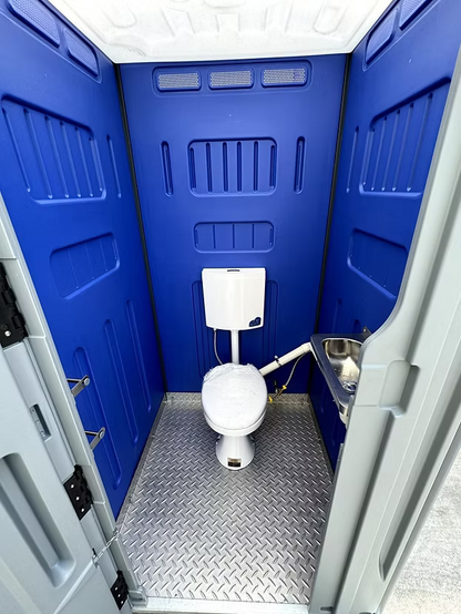 New Portable Flushing Toilet Unit