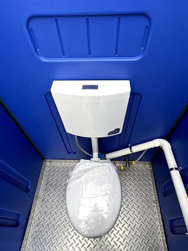New Portable Flushing Toilet Unit